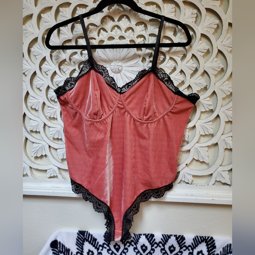 Pink Velour Bodysuit with Black Floral Lace Accent 3X